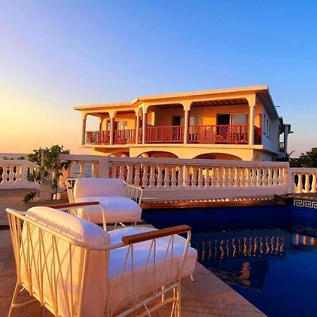 Al Camar Lodge Ndzaouze Εξωτερικό φωτογραφία